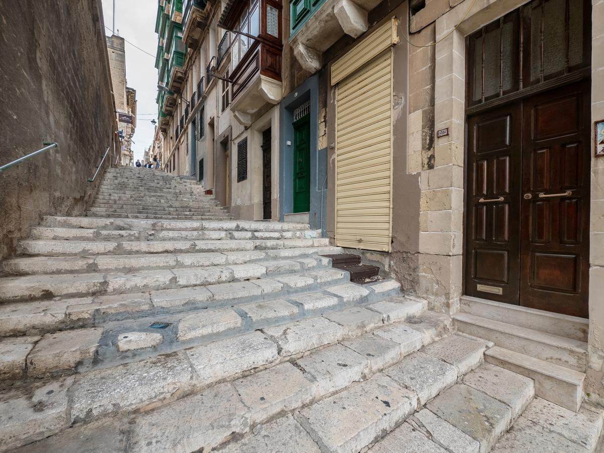 Valletta Old Theatre Lane Apartment Exterior photo